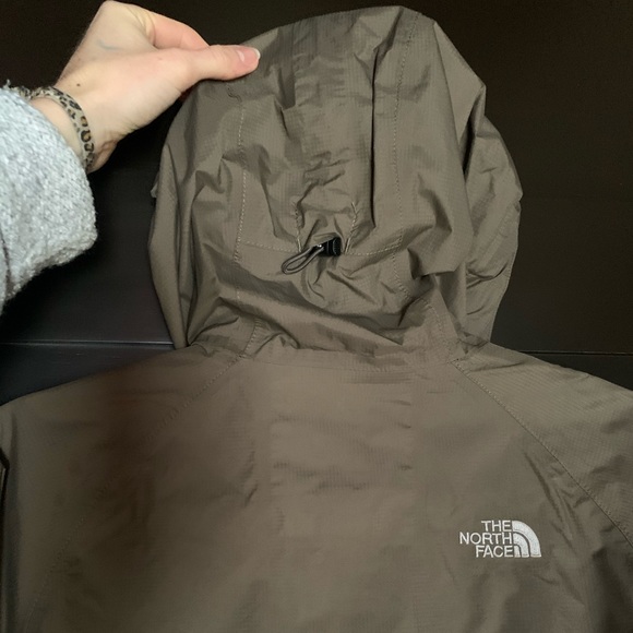 North Face rain coat - Picture 3 of 3